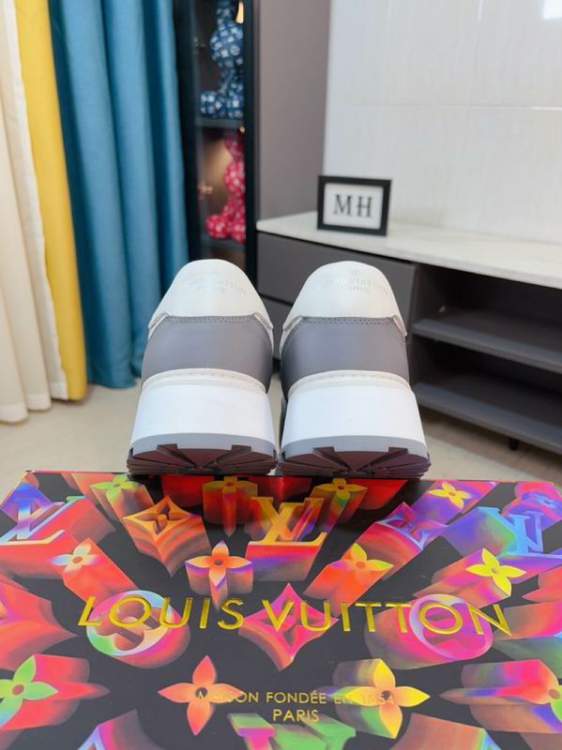 Picture of Louis Vuitton Shoes _SKULVsz38-45mnf024316933